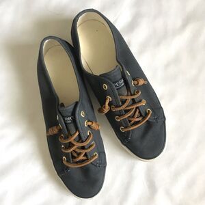 Sperry Top Sider Seacoast Women Boat Shoes Sneakers Navy White Size 7.5 STS90550